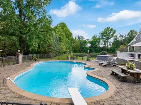8243 Leatherman Rd, Wadsworth, OH 44281 photo 41