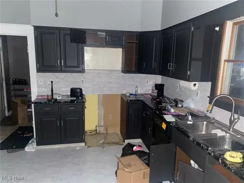 509 Park St, Willard, OH 44890 photo 3