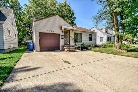 3780 E 364th St, Willoughby, OH 44094