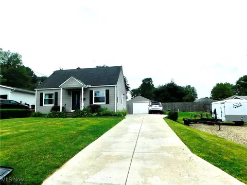 2642 Shelburn Ave, Akron, OH 44312