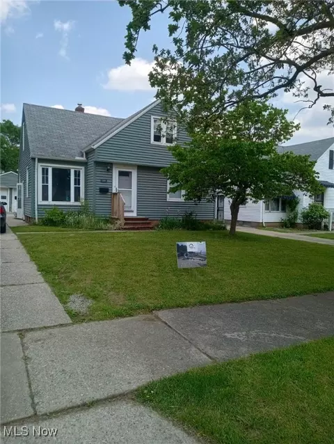 13681 Shady Oak Blvd, Garfield Heights, OH 44125