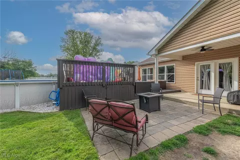 Exterior - 273 Rauscher Ct, Elyria, OH 44035 photo 4 of 12