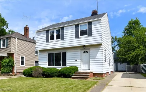 20271 Ardwell Dr, Euclid, OH 44123