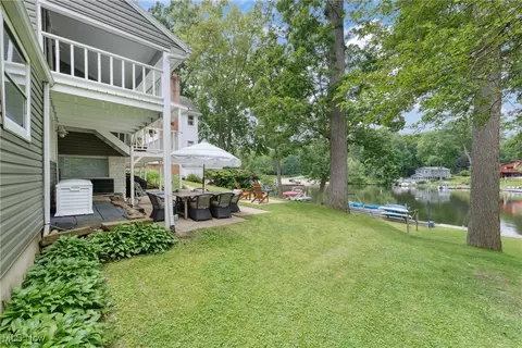 Exterior - 4324 Ormond Dr, New Franklin, OH 44319 photo 12 of 14