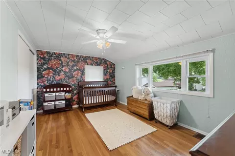 Bedroom - 4324 Ormond Dr, New Franklin, OH 44319 photo 4 of 4