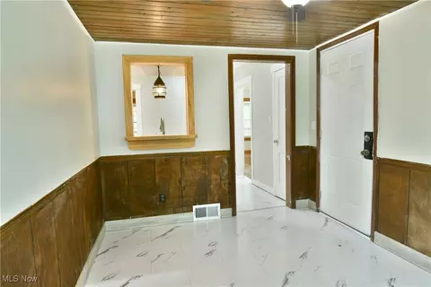 Other - 400 Spring St, Struthers, OH 44471 photo 6 of 10