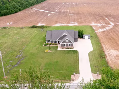 View/Area - 9147 Oberlin Rd, Elyria, OH 44035 photo 2 of 6