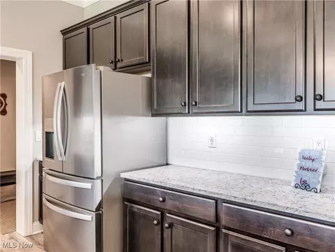 Kitchen - 9147 Oberlin Rd, Elyria, OH 44035 photo 7 of 7