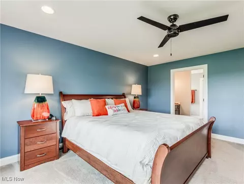 Bedroom - 9147 Oberlin Rd, Elyria, OH 44035 photo 1 of 6