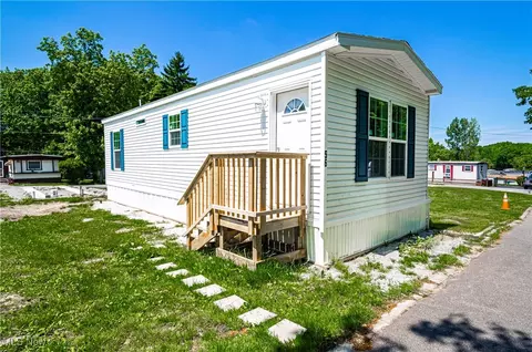 8323 Eagle Rd #56, Kirtland, OH 44094