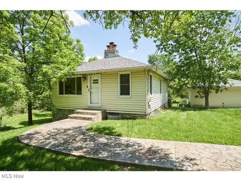 3371 Brecksville Rd, Richfield, OH 44286