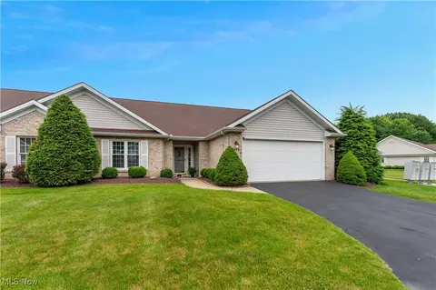 Exterior - 7876 Walnut St #B, Boardman, OH 44512 photo 8 of 8