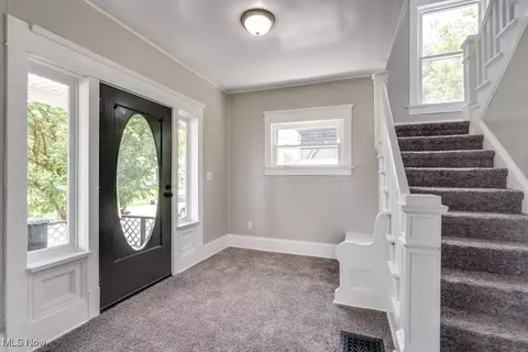 1017 Smith Ave SW, Canton, OH 44706 photo 9