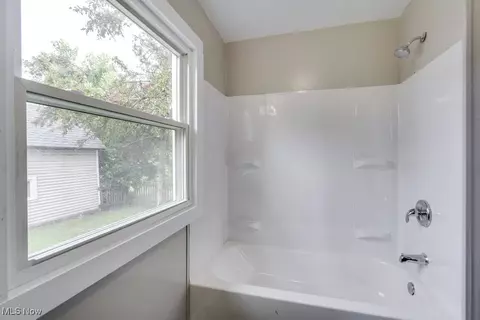 1017 Smith Ave SW, Canton, OH 44706 photo 17