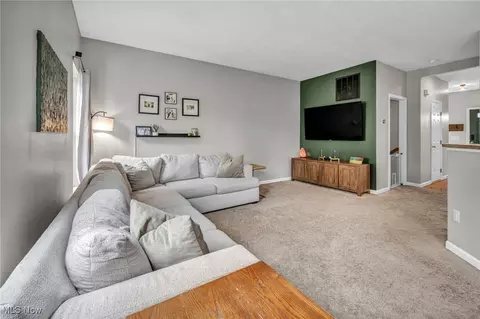 Other - 103 Ledgestone Ct, Berea, OH 44017 photo 1 of 11