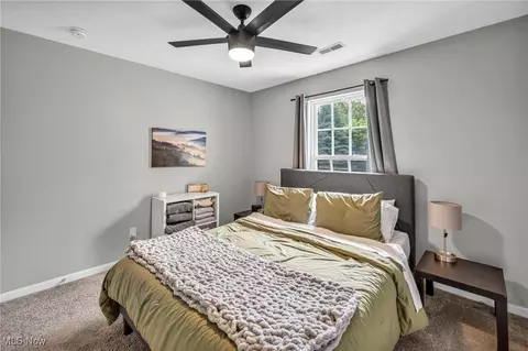 Bedroom - 103 Ledgestone Ct, Berea, OH 44017 photo 9 of 9