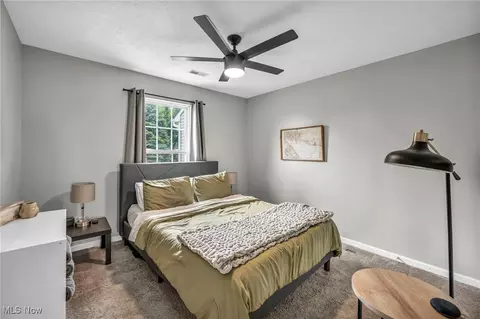 Bedroom - 103 Ledgestone Ct, Berea, OH 44017 photo 8 of 9