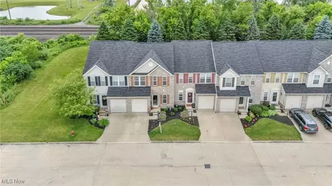 View/Area - 103 Ledgestone Ct, Berea, OH 44017 photo 1 of 6
