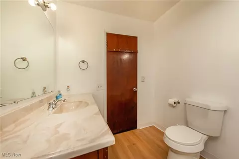 529 Cornell Ave, Elyria, OH 44035 photo 16