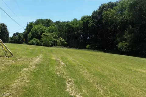Locust Street, Weirton, WV 26062