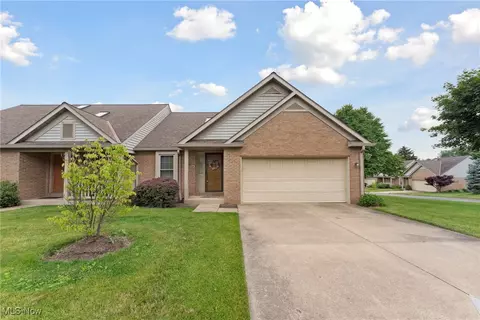 5566 Dorrington Ave NE, Canton, OH 44721