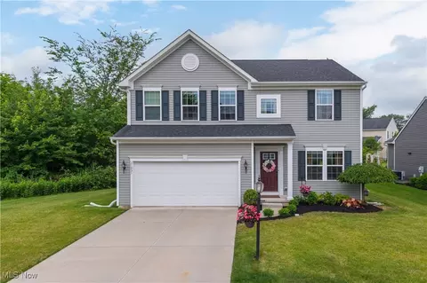 31931 Rustic Rdg, North Ridgeville, OH 44039