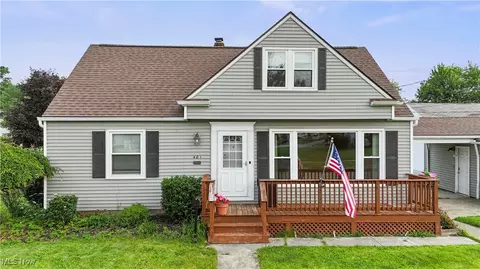 401 E 288th St, Willowick, OH 44095