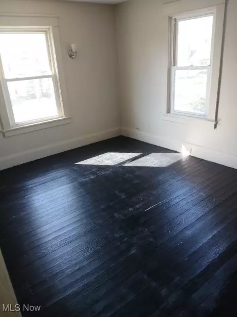 Bedroom - 1954 Everett Ave, Youngstown, OH 44514 photo 1 of 2