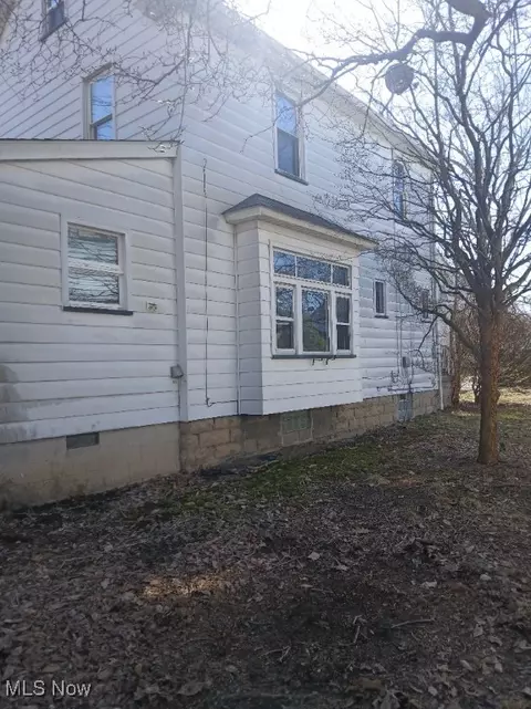Other - 1954 Everett Ave, Youngstown, OH 44514 photo 2 of 10