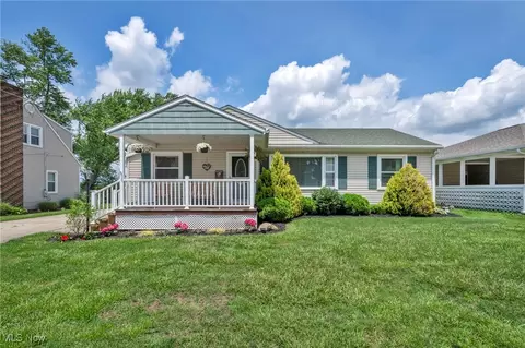 4049 Idella Ave, Mogadore, OH 44260