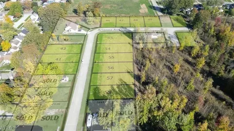 Arianna Avenue, Lorain, OH 44052