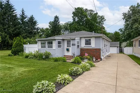1291 Chandler, Akron, OH 44314