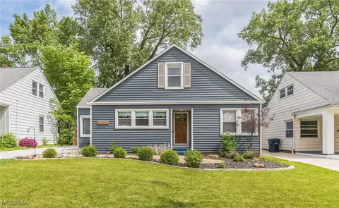 23919 Edgehill Dr, Beachwood, OH 44122