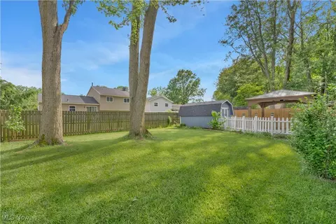 931 Howard St, Elyria, OH 44035 photo 41