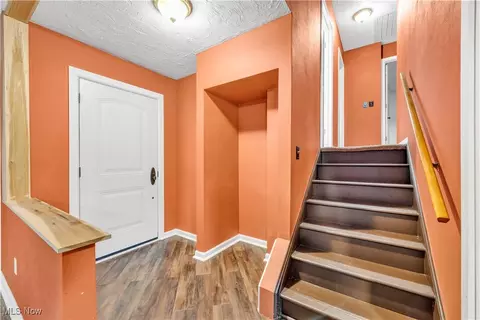 931 Howard St, Elyria, OH 44035 photo 15