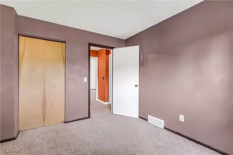 931 Howard St, Elyria, OH 44035 photo 30