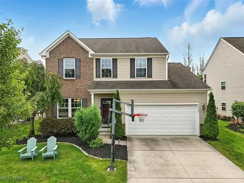 10455 Joyce Ct, Aurora, OH 44202