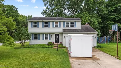 4207 Leewood Rd, Stow, OH 44224