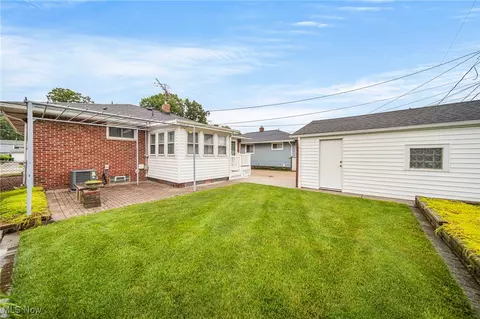 30888 Harrison Rd, Wickliffe, OH 44092 photo 31