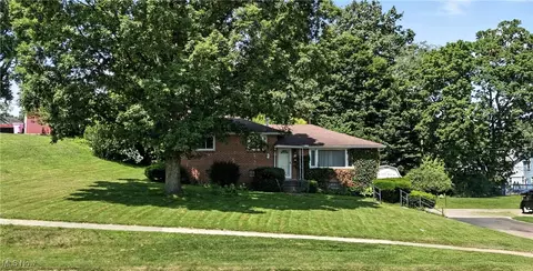 51 Plymouth St, Lexington, OH 44904