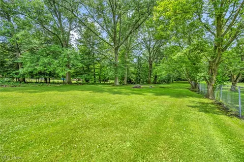 4500 E River Rd, Sheffield Village, OH 44054 photo 11