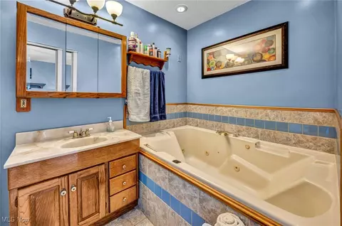 4500 E River Rd, Sheffield Village, OH 44054 photo 34