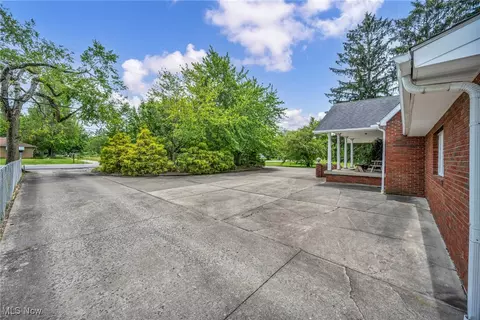 4500 E River Rd, Sheffield Village, OH 44054 photo 5