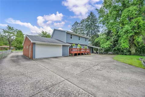 4500 E River Rd, Sheffield Village, OH 44054 photo 4