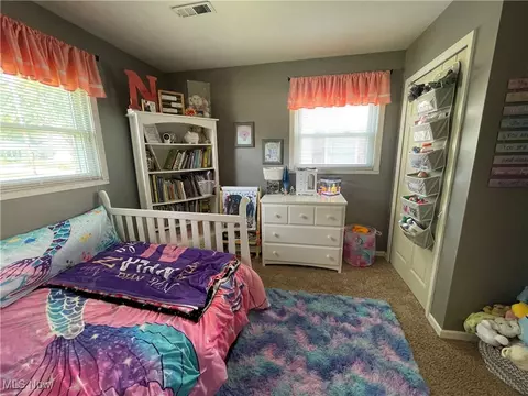 Bedroom - 538 Stanford Ave, Elyria, OH 44035 photo 2 of 3