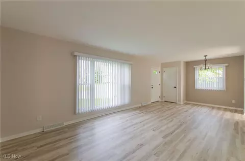 Living - 2104 Hackberry St, Akron, OH 44301 photo 1 of 2