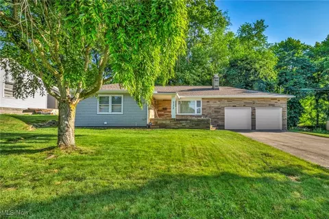 222 Baldwin St, Wadsworth, OH 44281