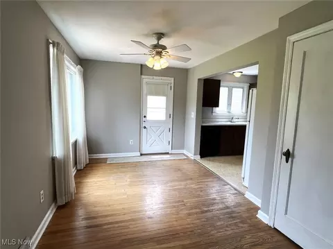 308 Valleyview Ave NW, Canton, OH 44708 photo 11