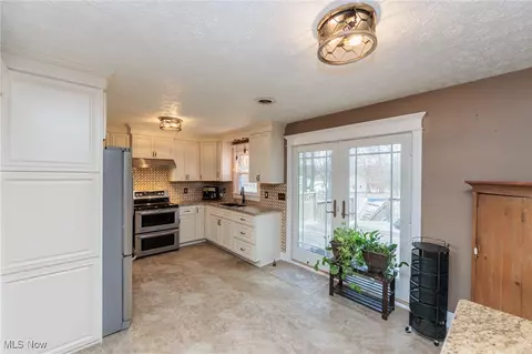 9807 Church St, Huron, OH 44839 photo 3