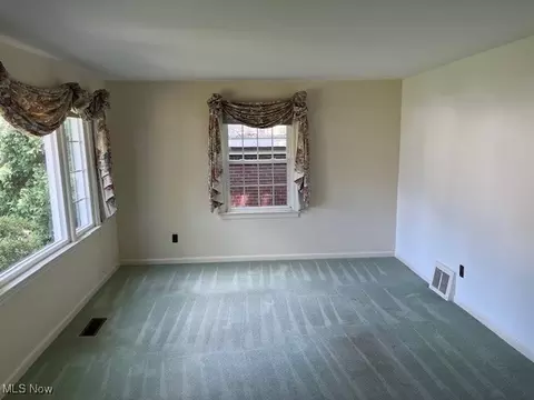 334 Grandview Ave NW, Canton, OH 44708 photo 3